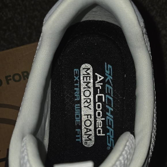 New Skechers Edge Ride Vegan White Mens Sneakers Size 9 Extra Wide - Picture 5 of 12